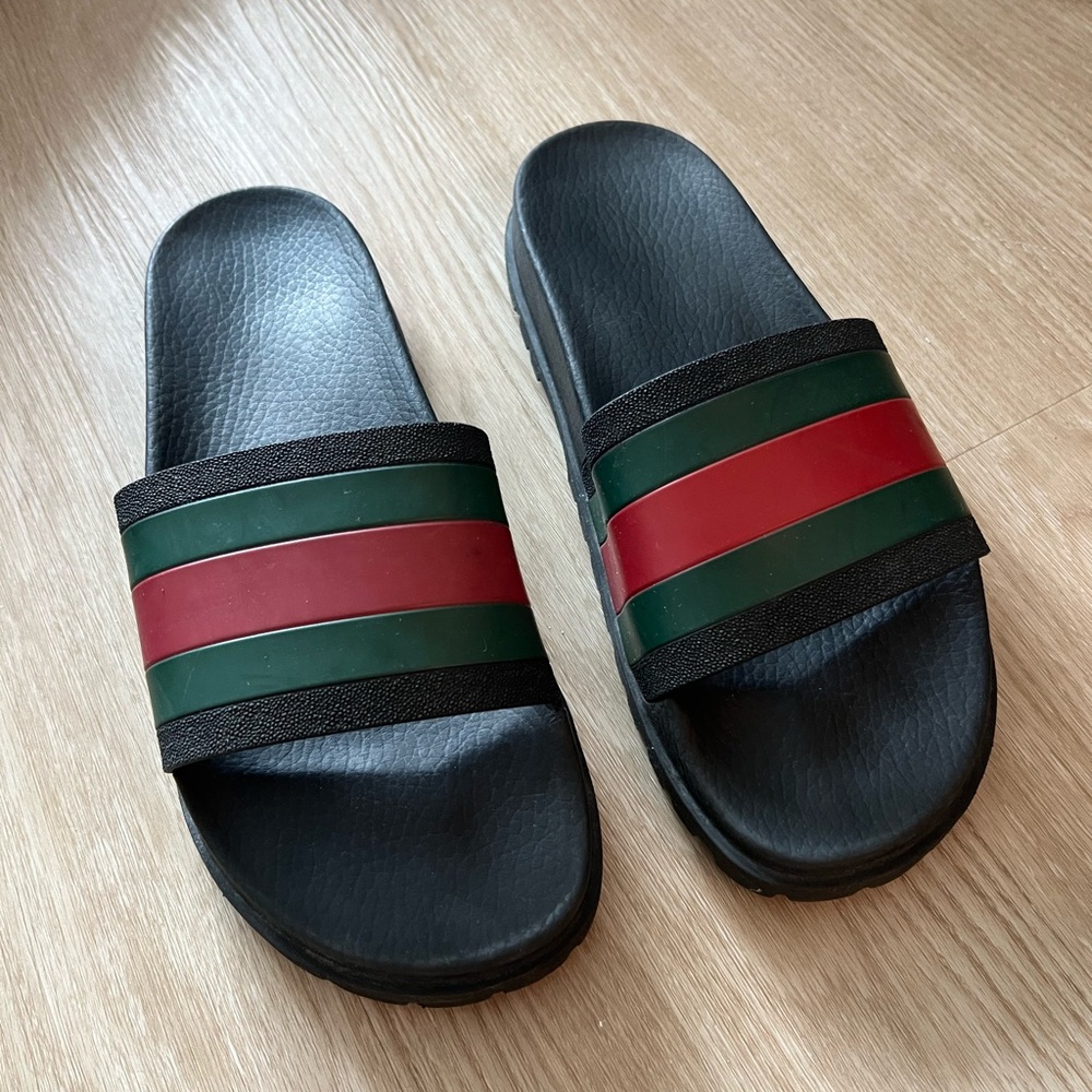 Gucci Black and Red Slide Loafers